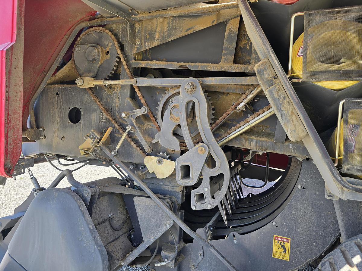 Used 2016 Massey Ferguson 2270 Baler w/ 25k Bales