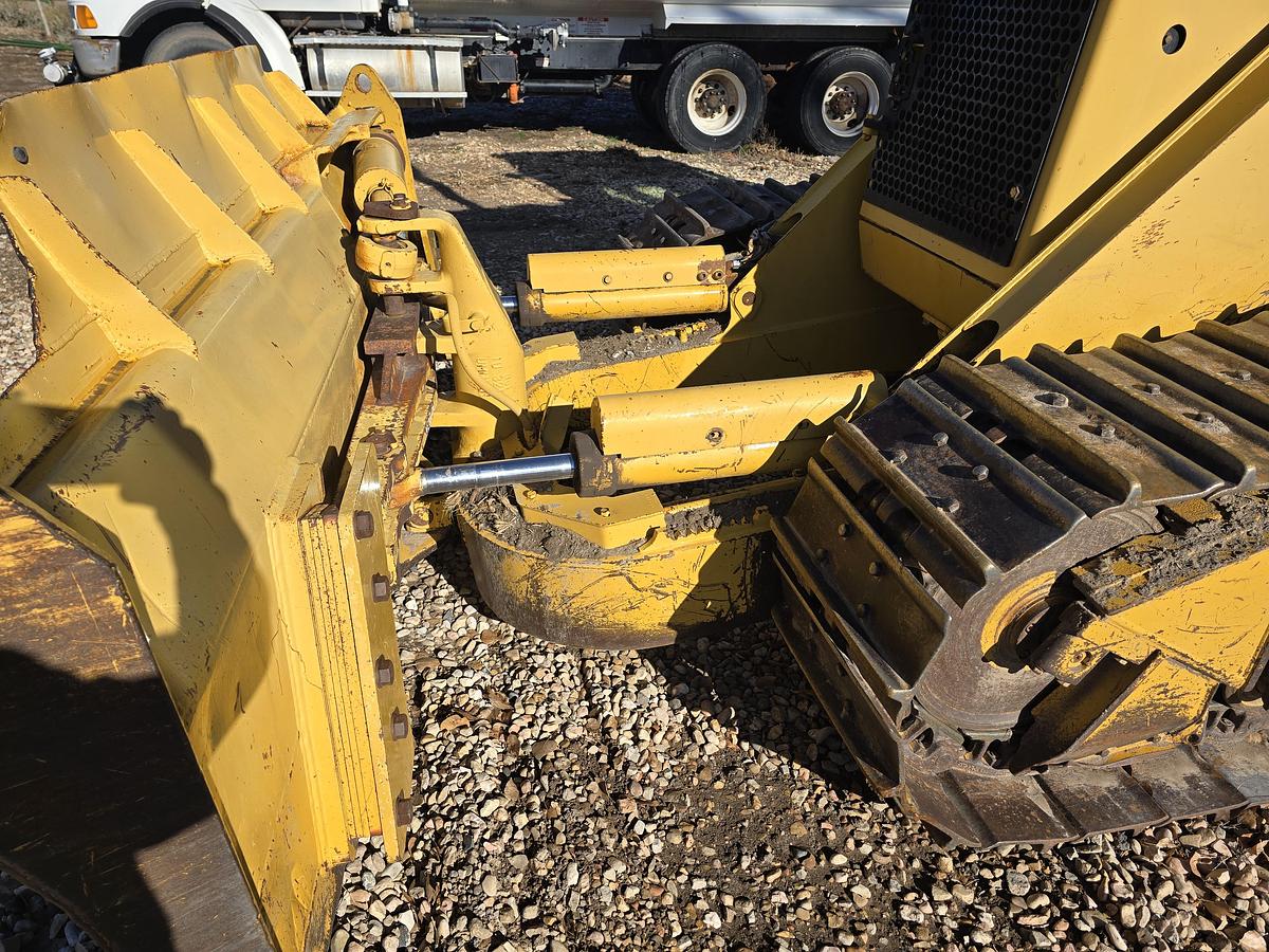 Used 1988 Caterpillar D5H Dozer