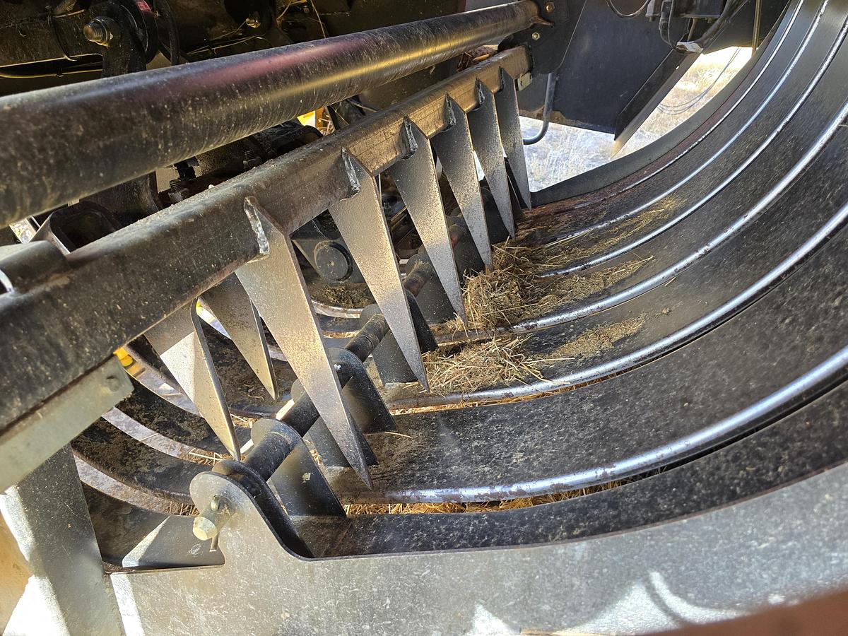 Used New Holland BB960A Baler - 3x4