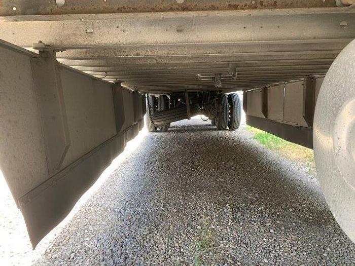 Used 2016 Utility 3000R 53' Refer Trailer