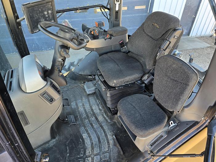 Used 2011 Challenger MT765C Tractor w/ 5700 hrs