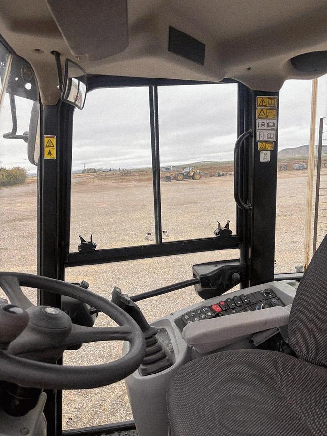Used 2020 Caterpillar 908M Wheel Loader w/ 6600 hrs