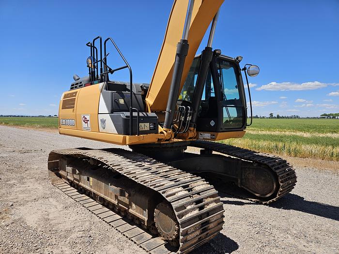 Used 2015 Case CX300D Excavator w/ 4200 hrs
