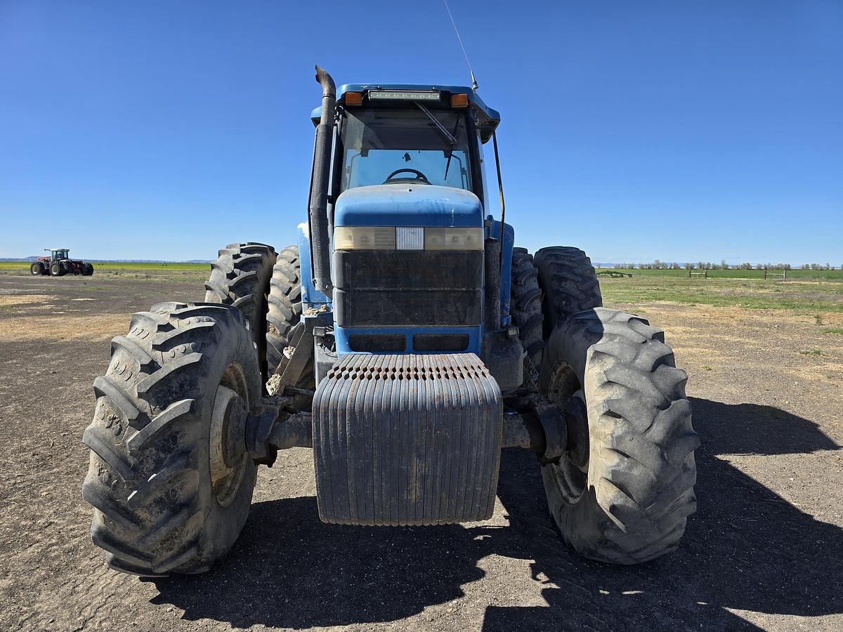 Used ** Going to Auction ** Ford Genesis 8970 Tractor