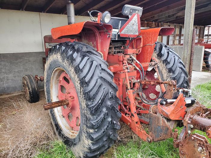 Used 1969 Farmall 856 Tractor