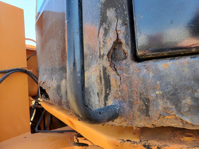 Used Case 521D Wheel Loader w/ 3000 hrs