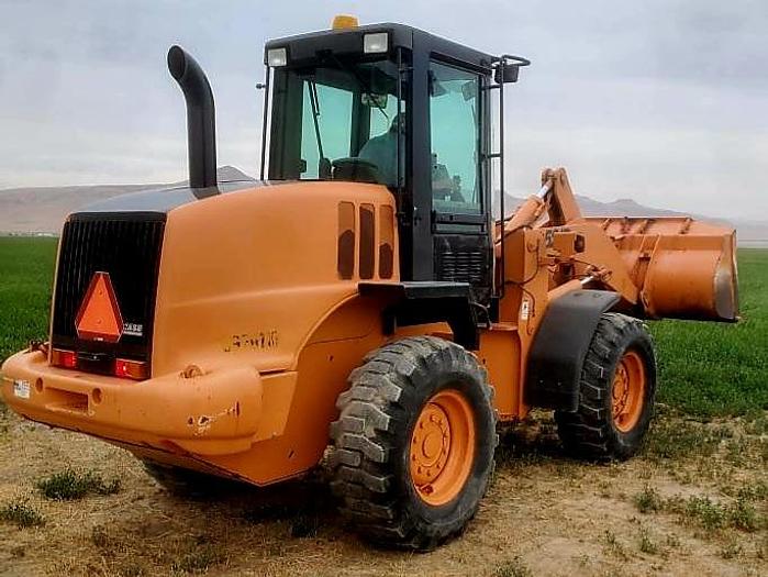 Used Case 521D Wheel Loader w/ 3000 hrs