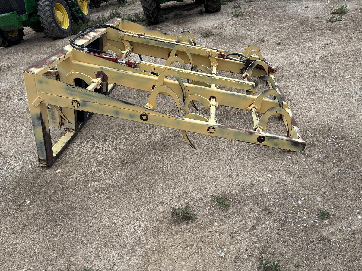 Used Steffen 10-Pack Bale Grapple Attachment