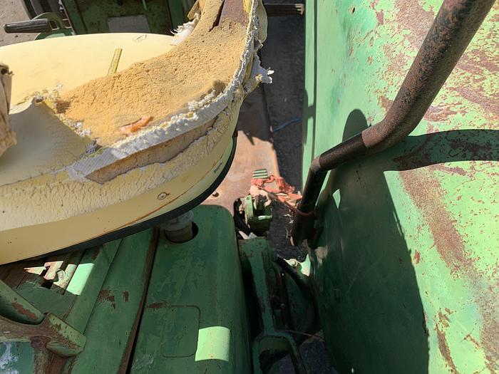 Used 1966 John Deere 4020