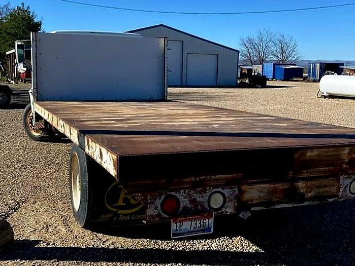 Used 20' International 4700 Flatbed Truck