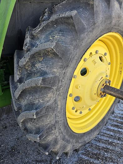 Used 1993 John Deere 4560 Tractor w/ 7500 hrs