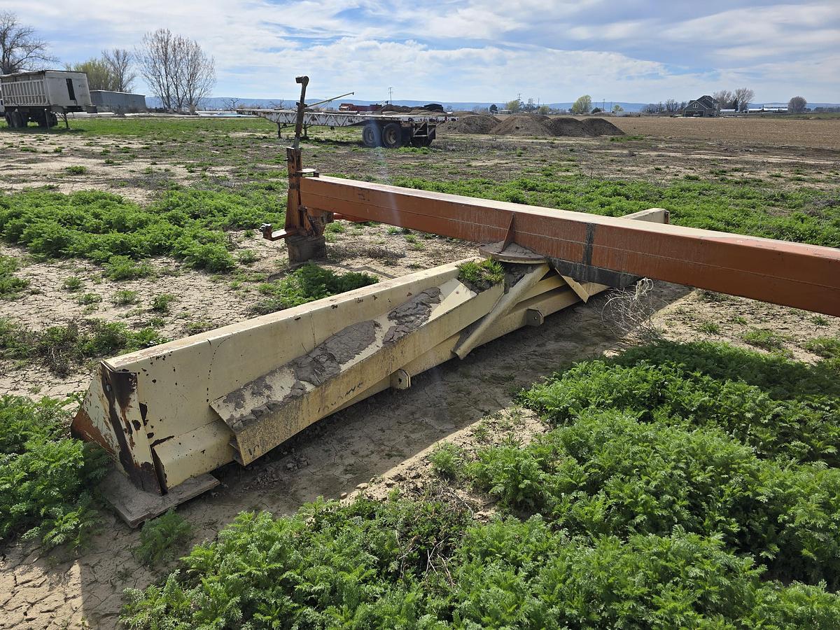 Used 18' Miskin Land Plane