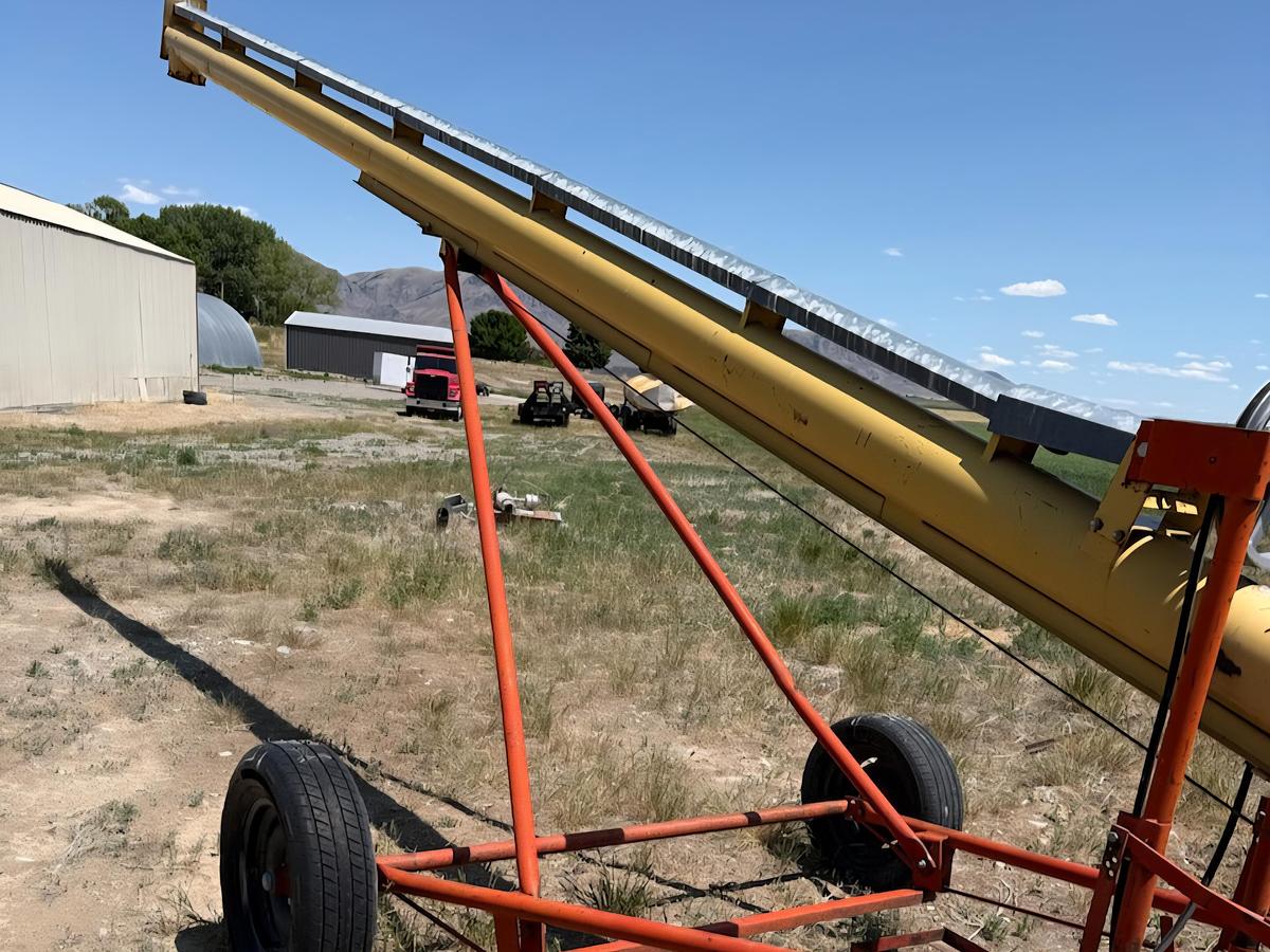Used Westfield 8x41 Grain Auger