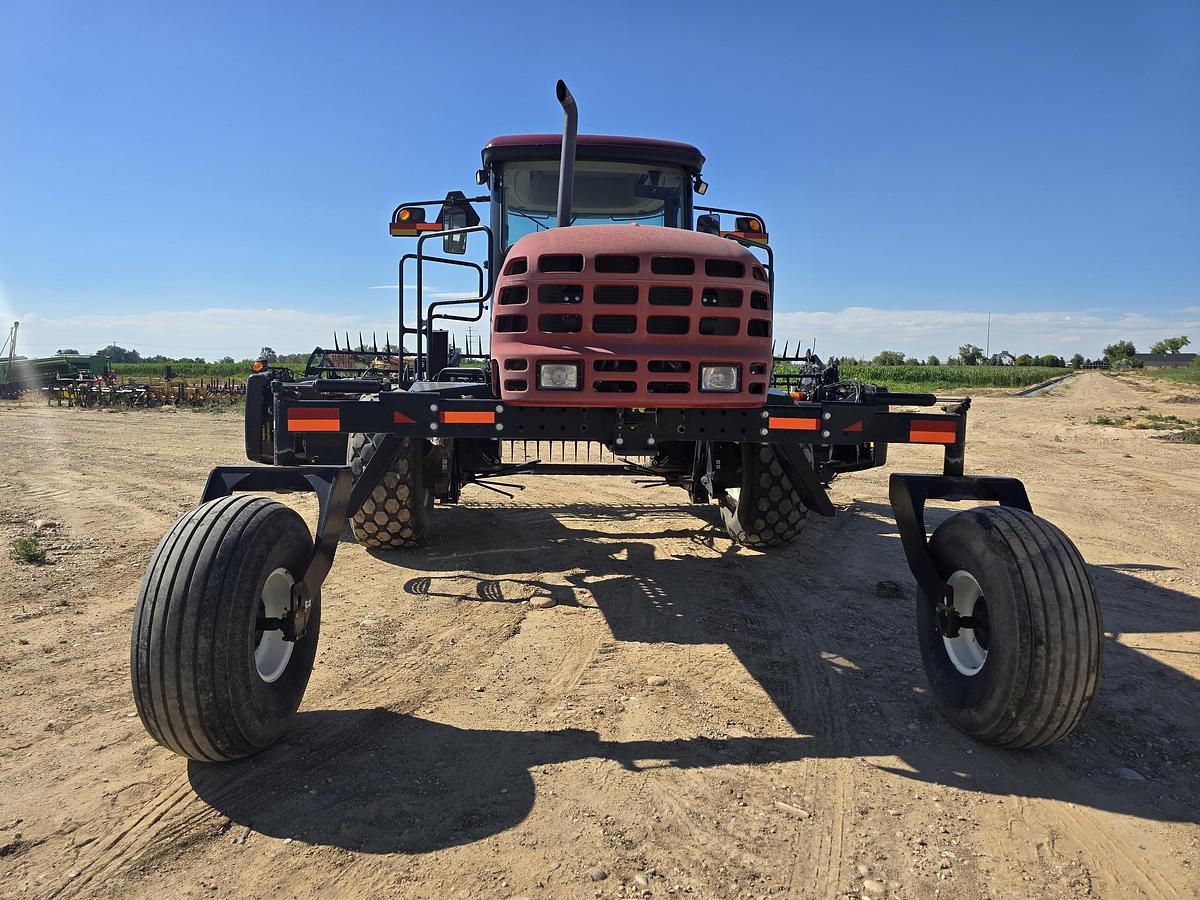 Used 20' MacDon M155 Windrower w/ Draper Head for Grass / Mint