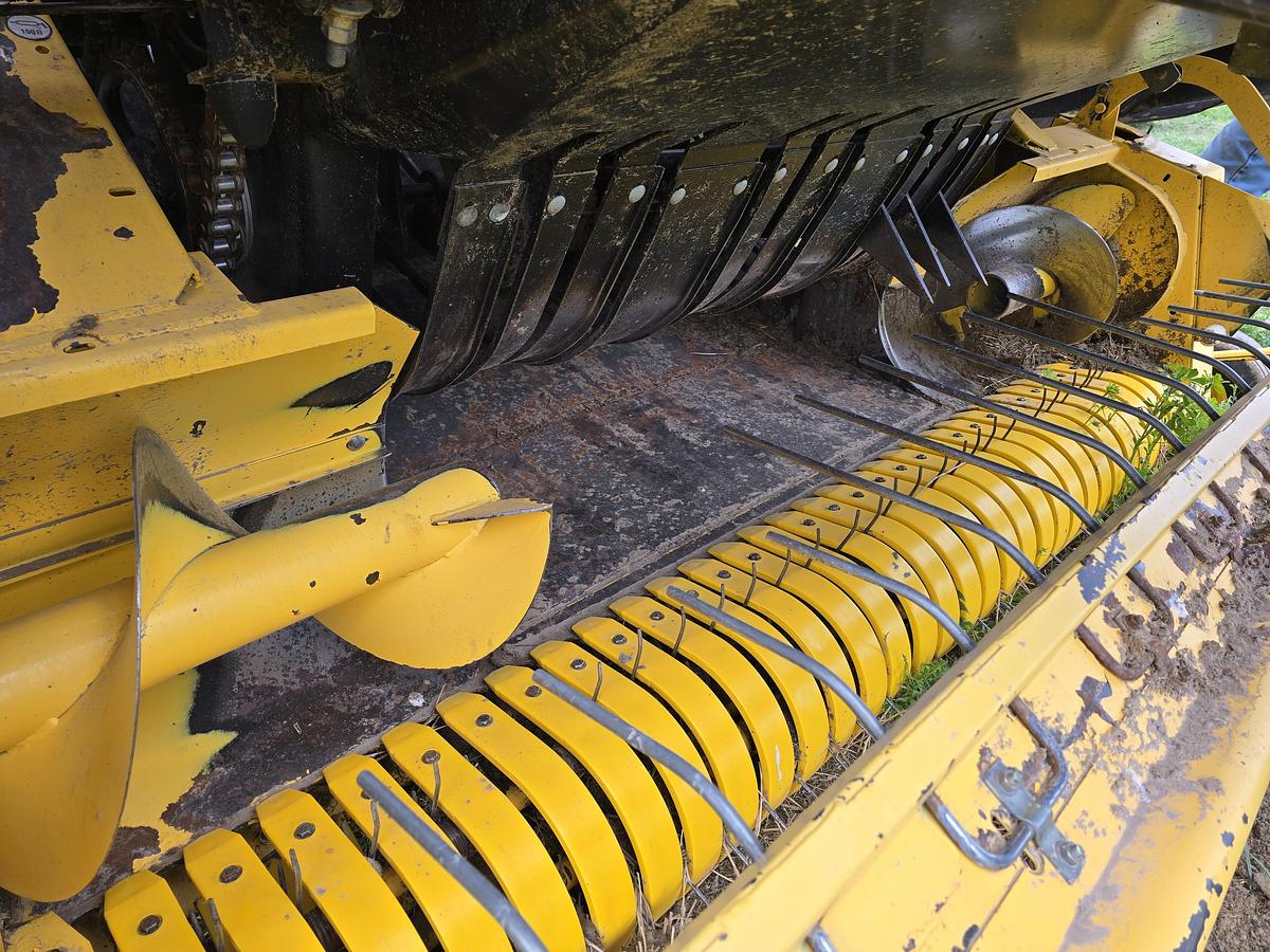 Used 2012 New Holland BB9080 3x4 Baler ** Only 10k Bales **