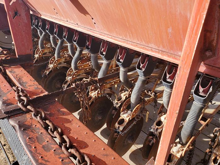 Used 12' International 510 Grain Drill w/ Small Seed