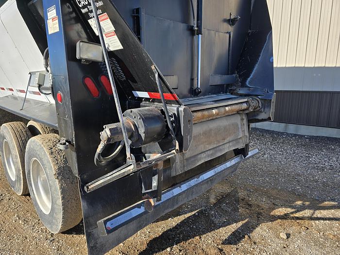 Used 2011 42' Aulick Belt Trailer