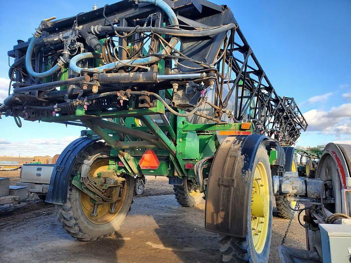 Used 2006 John Deere 4920 Sprayer w/ 4000 hrs