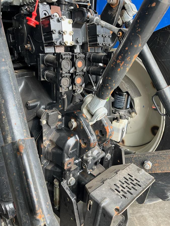 Used 2016 New Holland T7.260 Tractor w/ CVT Trans