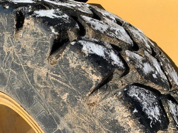 Used Caterpillar 930K