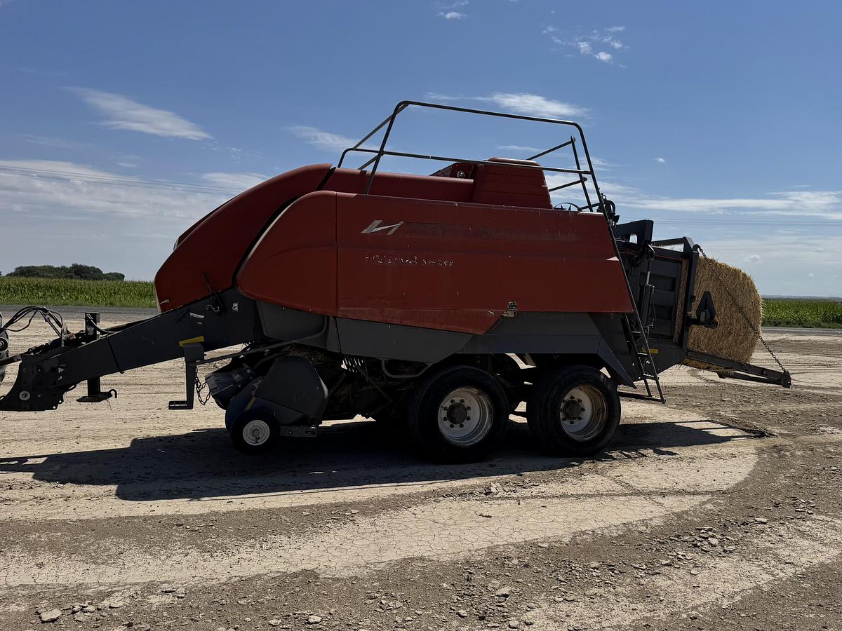 Used Massey Ferguson 2190 Baler ** Field Ready **