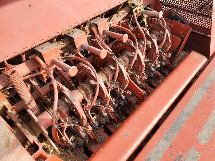 Used 2002 Hesston 4790 Baler w/ Accumulator