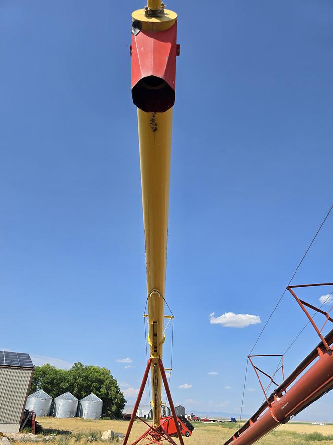 Used 72' x 10" Westfield MK130-71 Plus Grain Auger