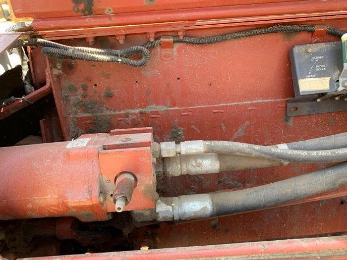 Used 2009 Massey Ferguson 9435 Windrower