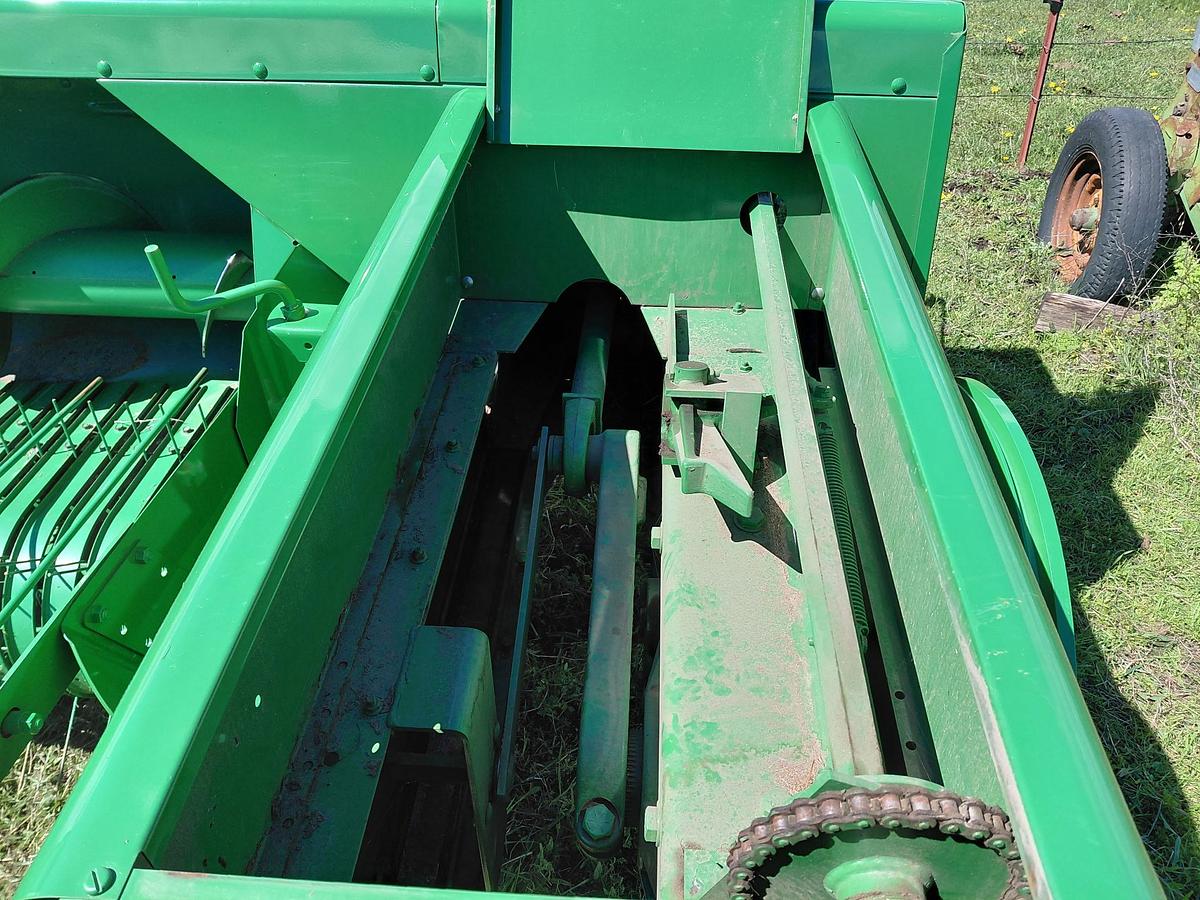 Used 2023 John Deere 328 Baler ** Like New **