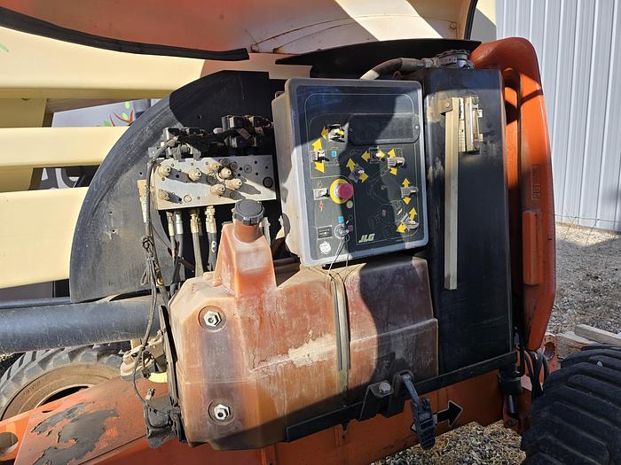 Used 2004 JLG 450AJ Articulating Boomlift
