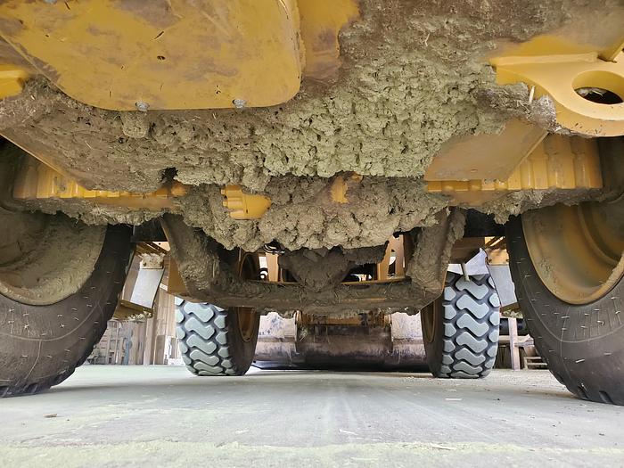 Used 2022 Caterpillar 910 Wheel Loader