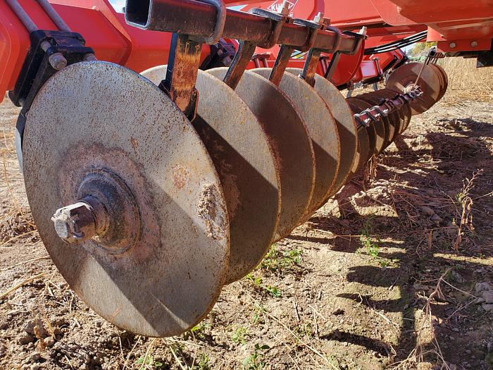 Used 2015 Kuhn Krause 4855 Disk Ripper - 11 Shank