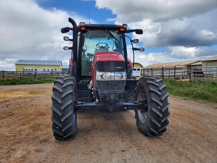 Used 2014 Case Maxxum 115 Tractor w/ 900 hrs