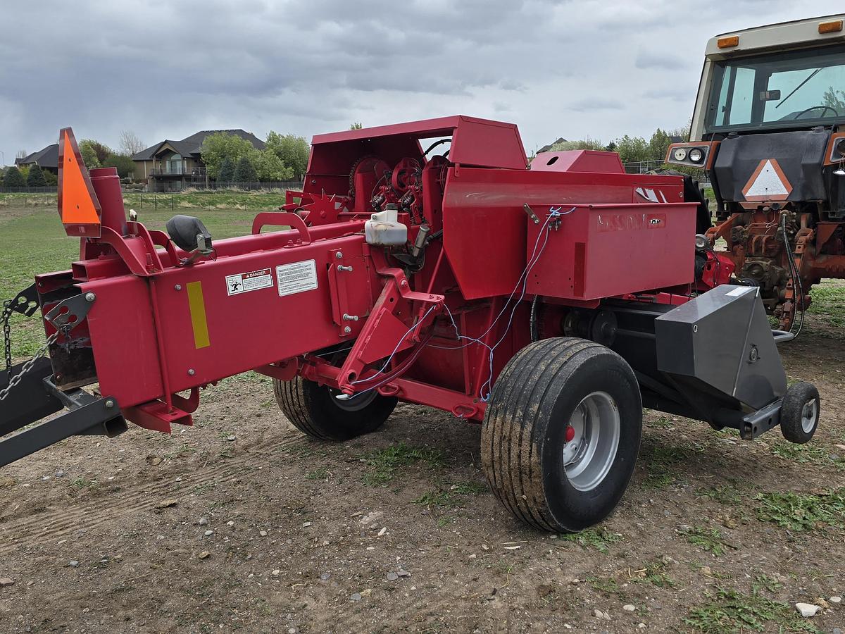 Used 2014 Massey Ferguson 1841 Baler