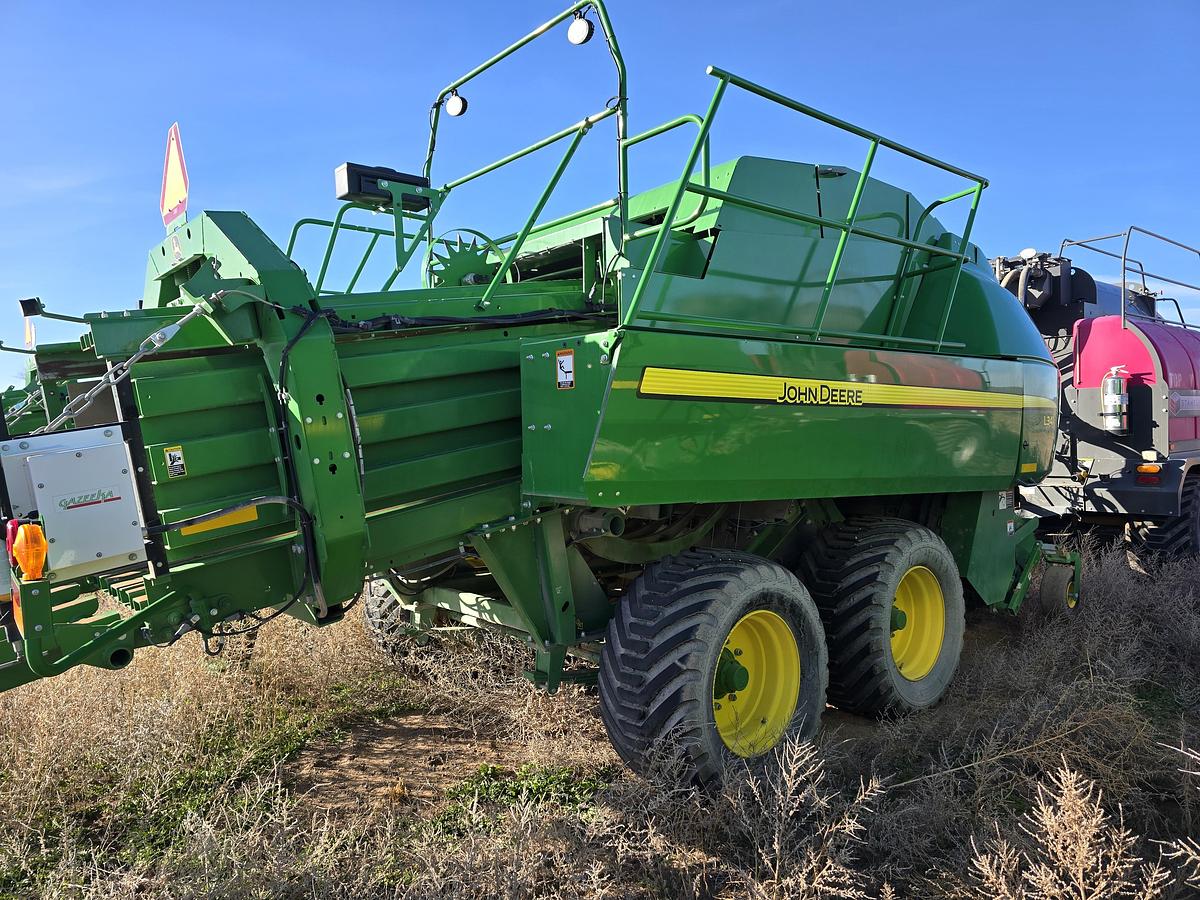 Used 2019 John Deere L341 Baler w/ 26k bales