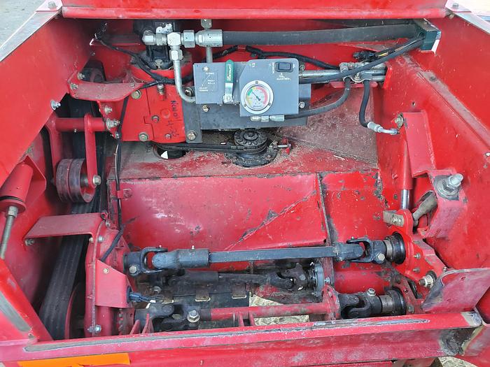 Used 2014 Massey Ferguson WR9770 Windrower