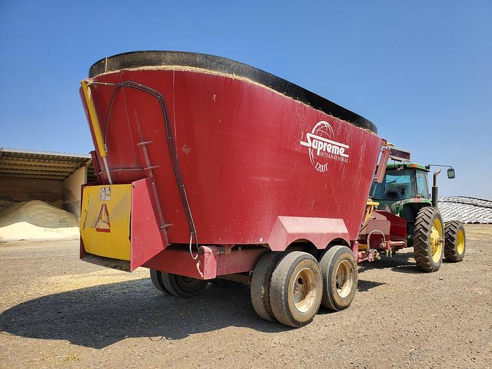 Used 2018 Supreme 1200T Vertical Feed Mixer