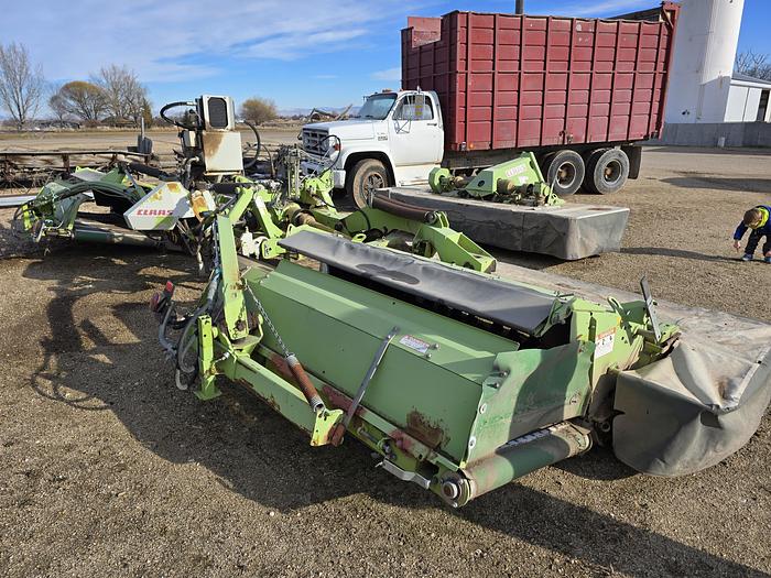 Used 26' Claas Disco 8550AS Triple Mower