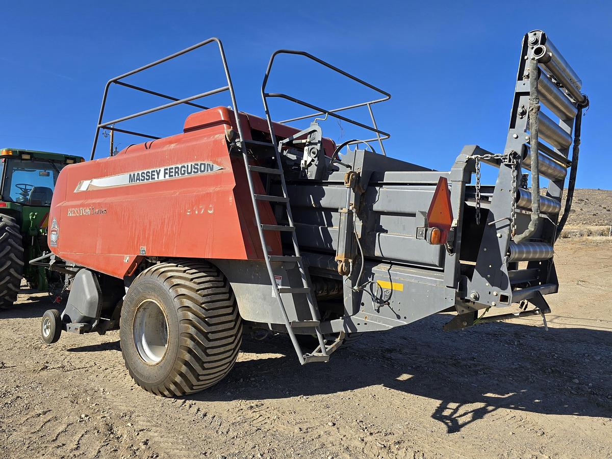 Used 2008 Massey Ferguson 2170 Baler