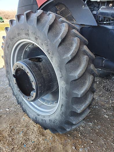 Used 2016 Case Magnum 250 Tractor w/ 3000 hrs