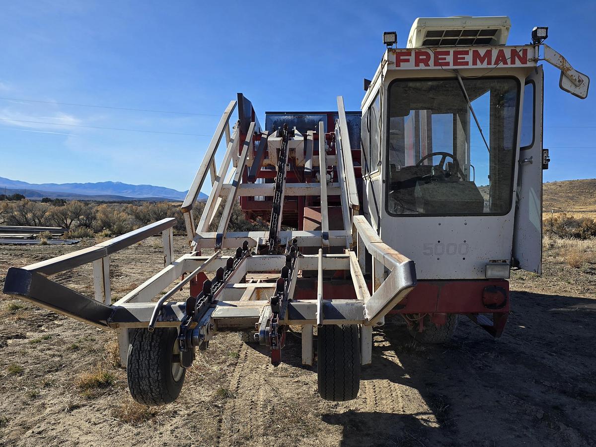 Used Freeman 5000 Bale Stacker