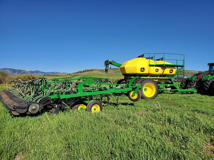 Used 2021 John Deere 730 / 1910 Air Drill