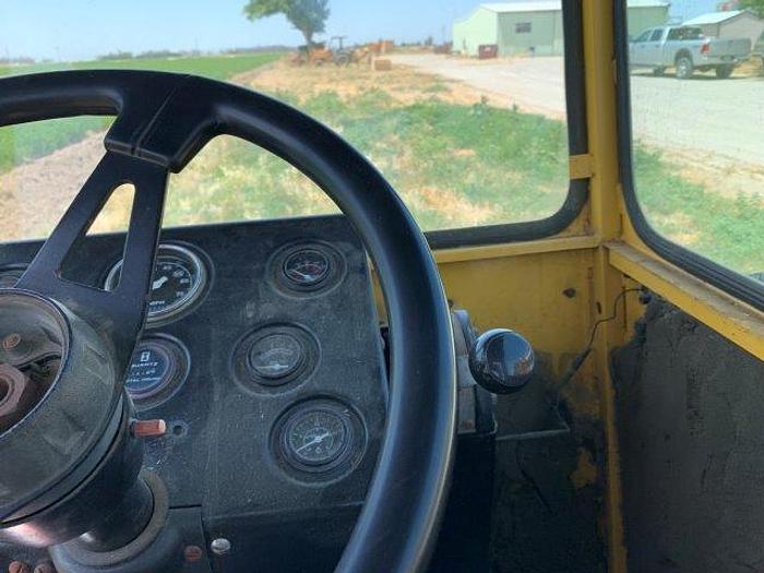 Used New Holland 1095