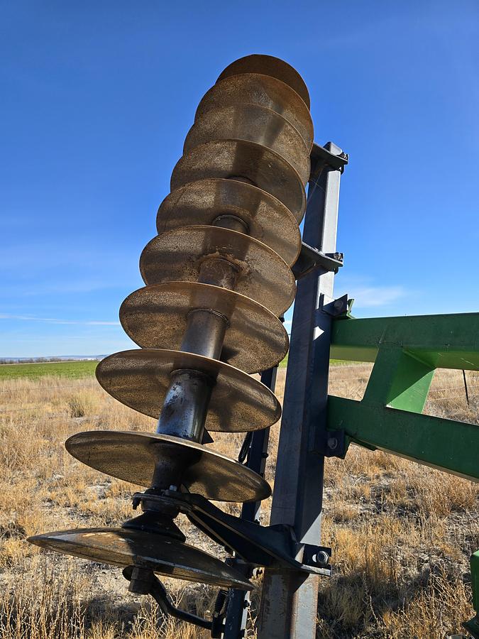 Used 28' John Deere 650 Tandem Disk