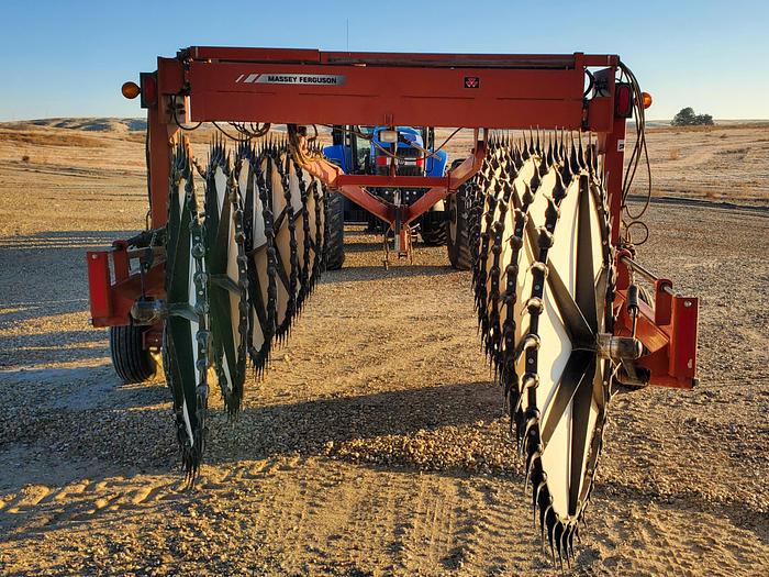 Used Massey 5130 Wheel Rake - same as H&S HDII-17