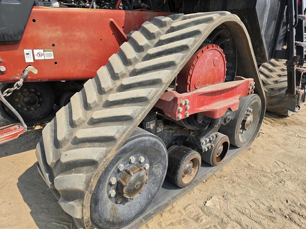Used 2014 Versatile 450DT Tractor w/ 5000 hrs
