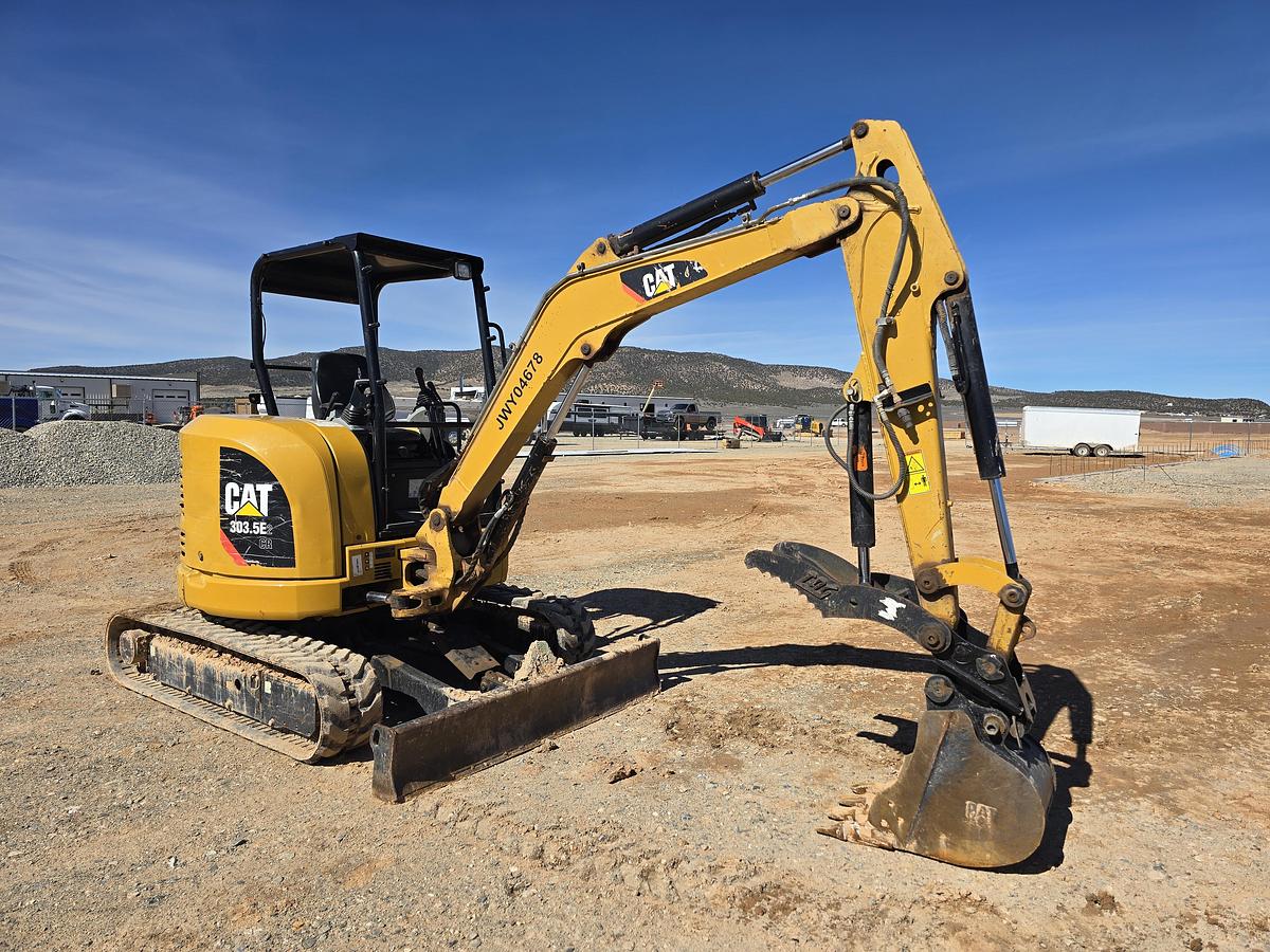 Used 2018 Caterpillar 303.5E2 Mini-Excavator