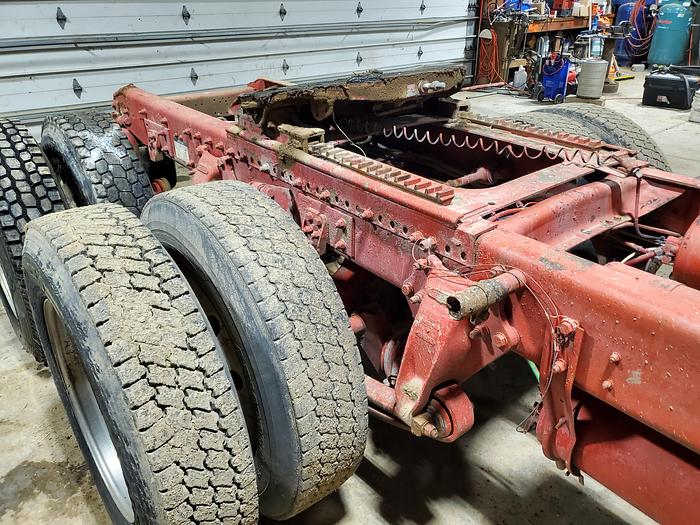 Used Freightliner FLD120 Truck w/ Drop Axle