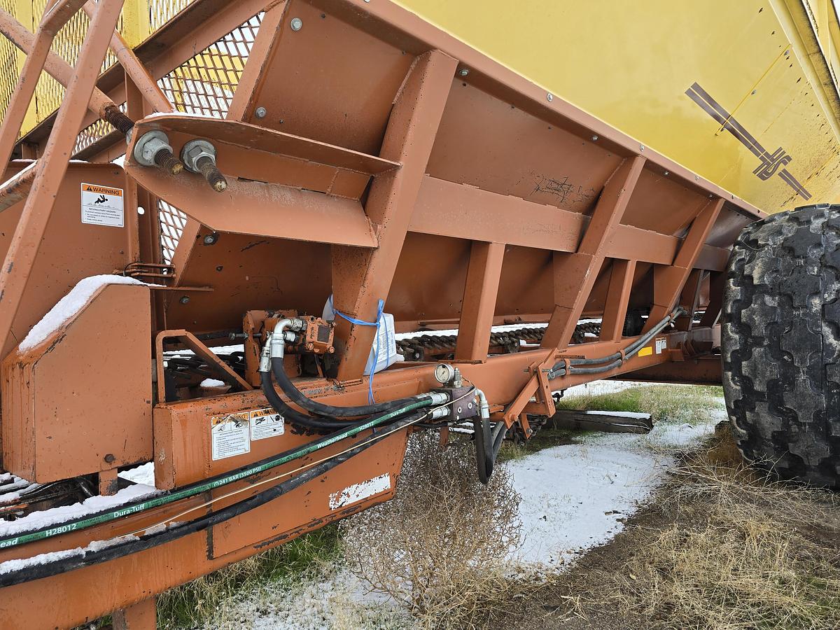 Used H&S 30-Ton Sugar Beet Cart