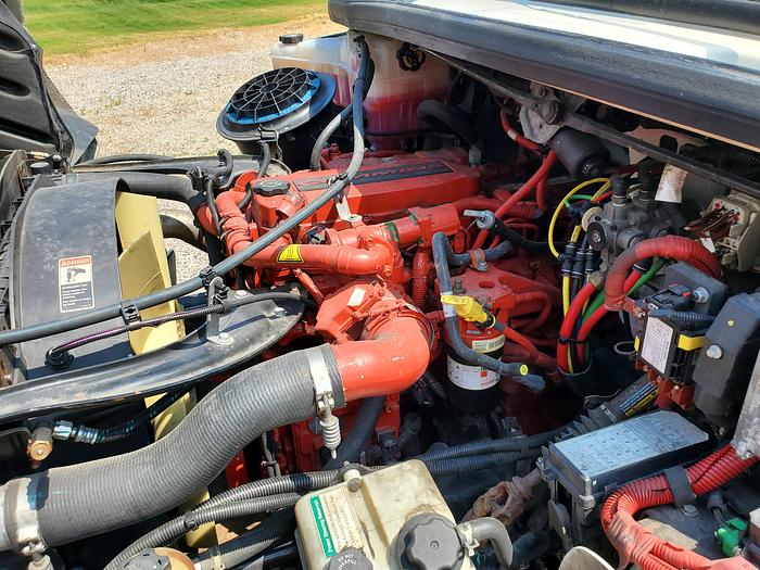 Used 2017 26' Freightliner Reefer Truck